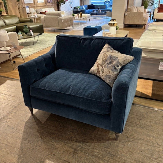 BATTERSEA 4 Seater Sofa and Snuggler