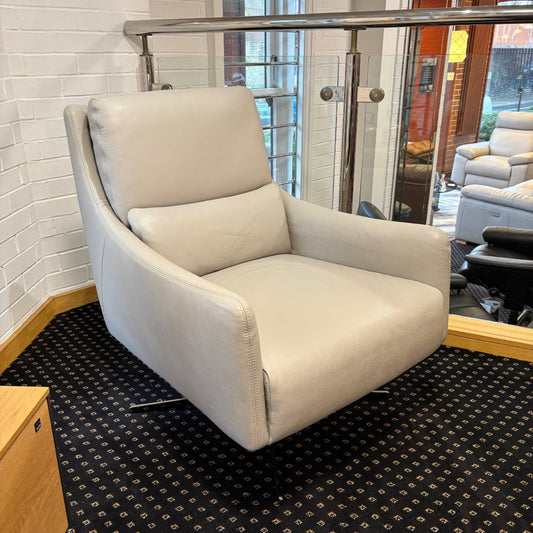 Natuzzi Editions Gloria Leather Swivel Chair