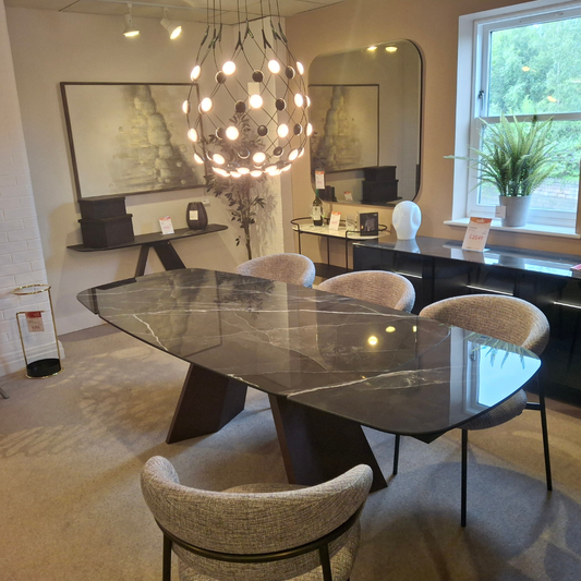 Icaro Extending Dining Table