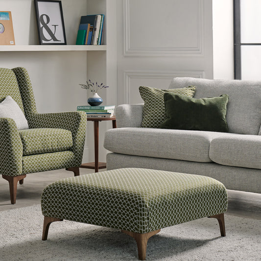 Jasmin Feature Stool