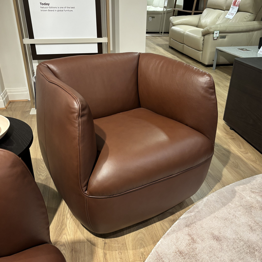 Natuzzi Editions WALLY Swivel Chair