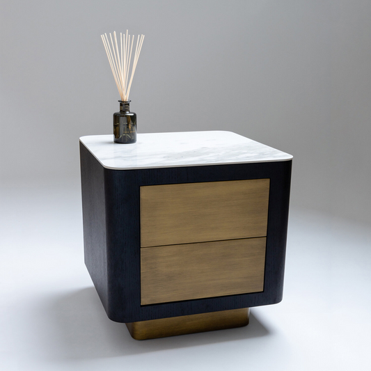 Amulet Lamp Table