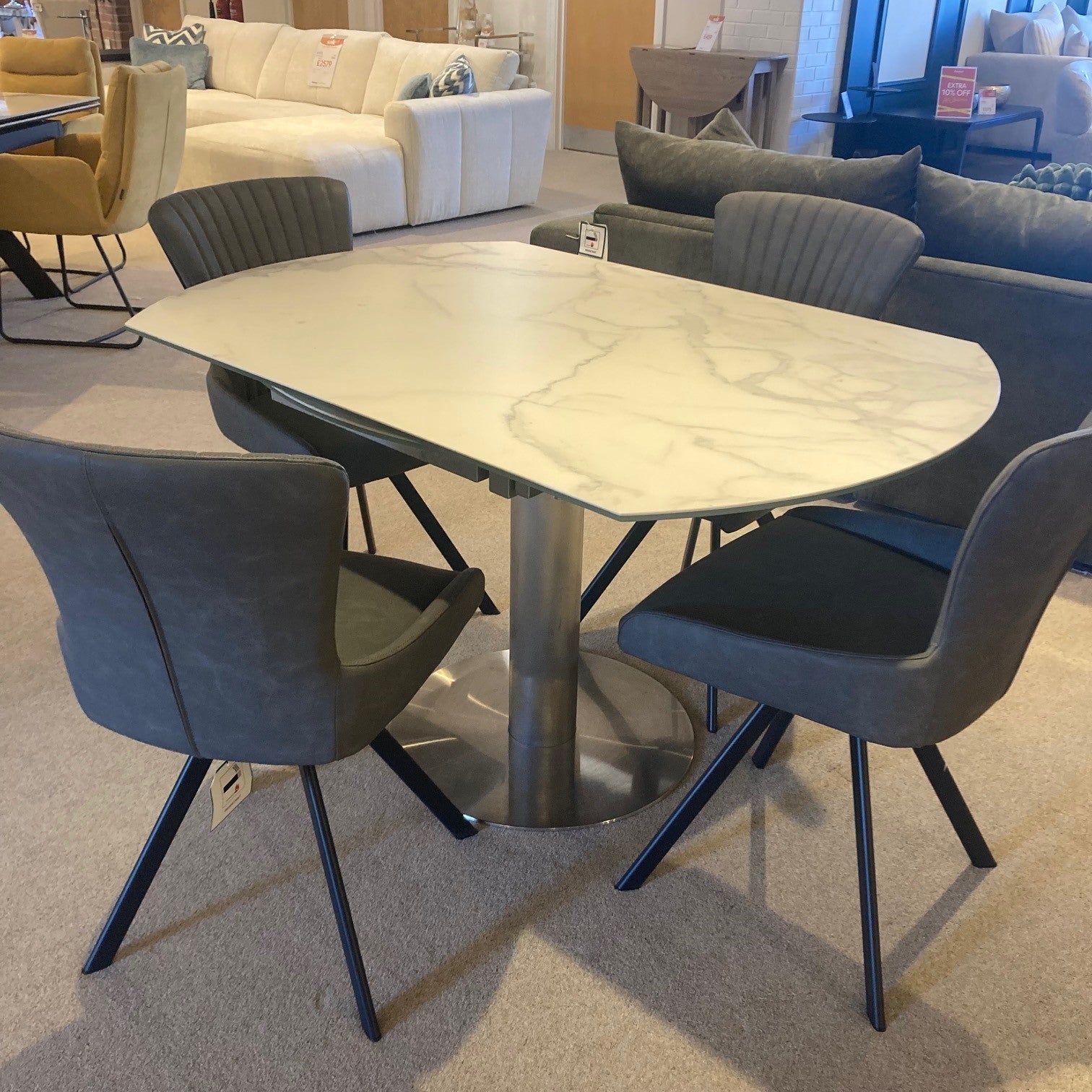 Set of 4 Abercam Swivel Dining Chairs