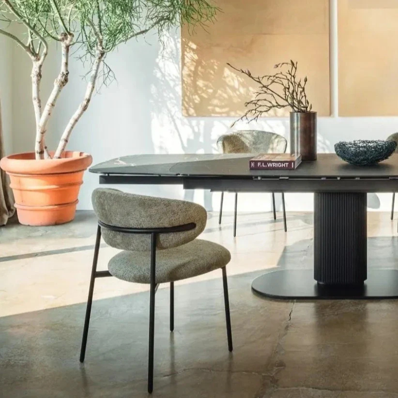 Calligaris Oleandro Chair with Metal Legs