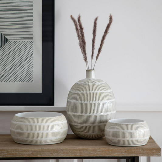 Large Abelia Bowl in Natural