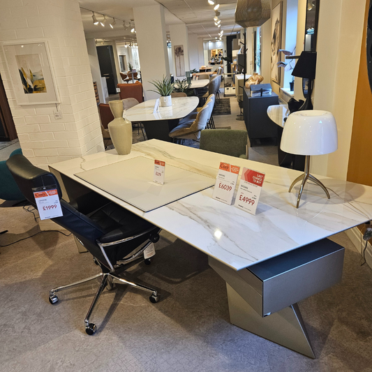 Nasdaq Desk With Leather Pad