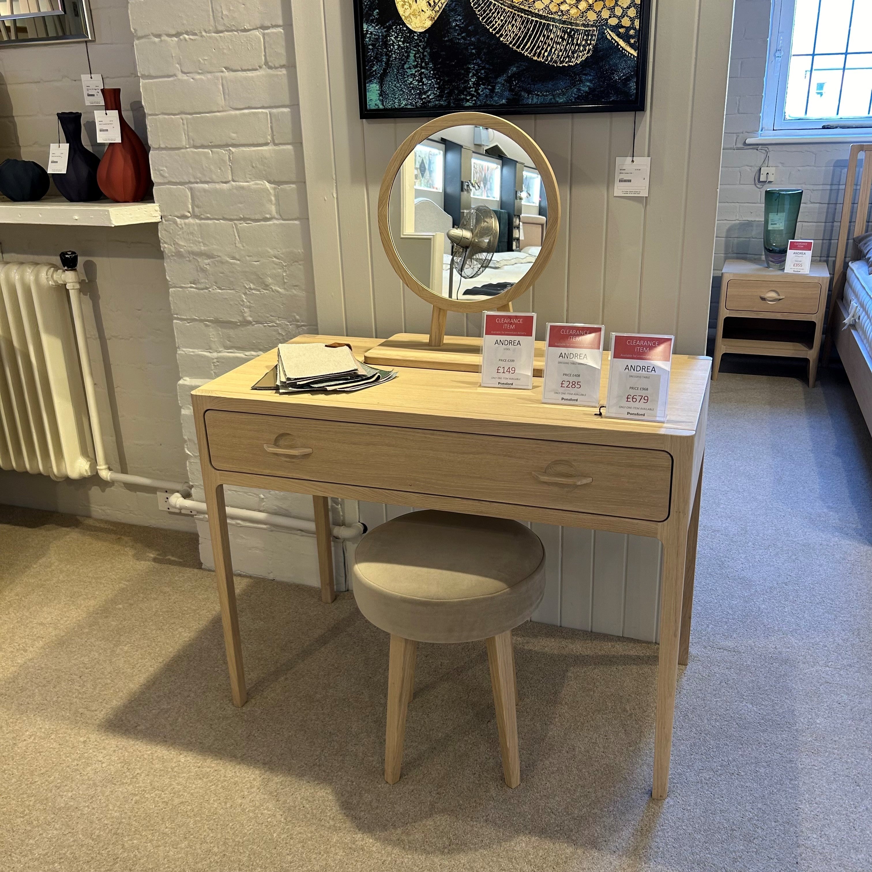 Andrea Dressing Table