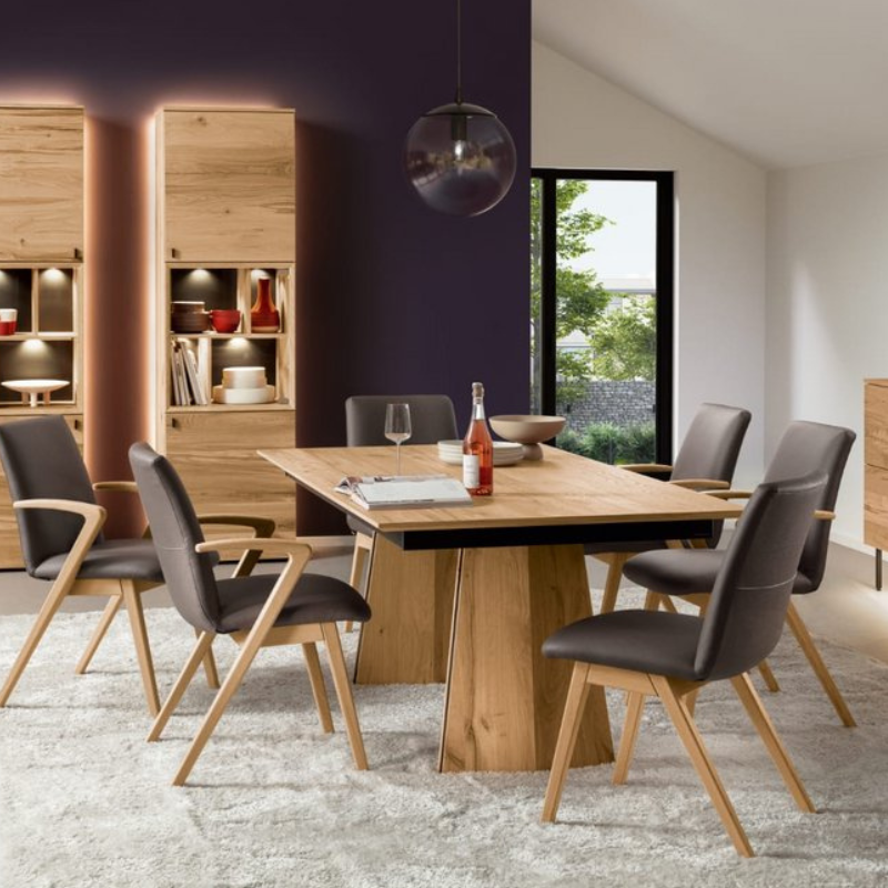 Venjakob Hylo Extending Dining Table