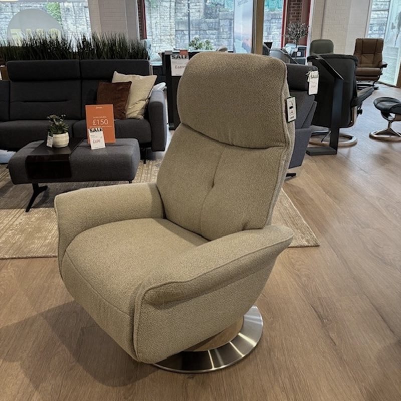 Himolla LOONA Large Manual Fabric Recliner