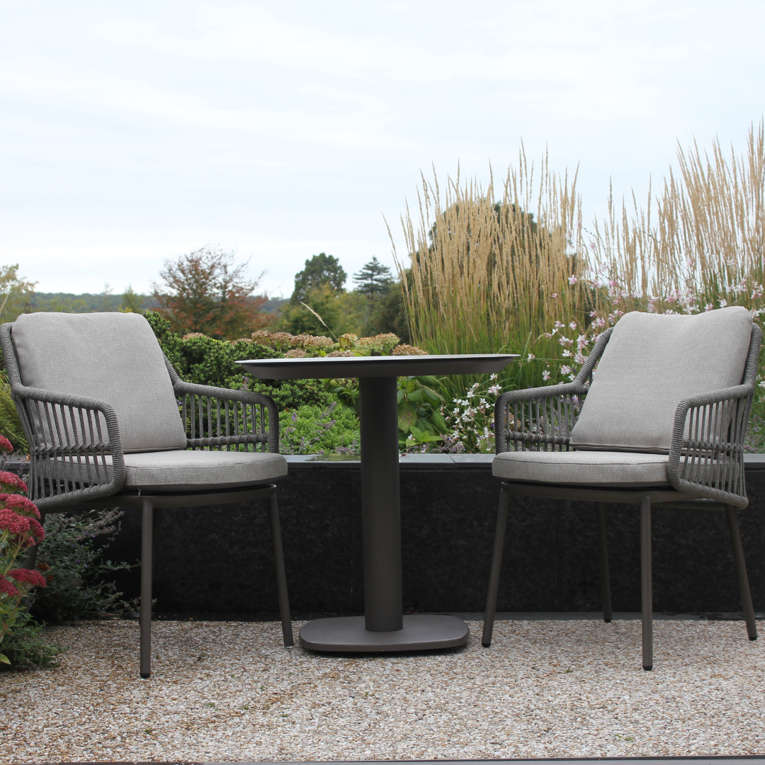 Manolo Table & Alicante Chairs Bistro Set