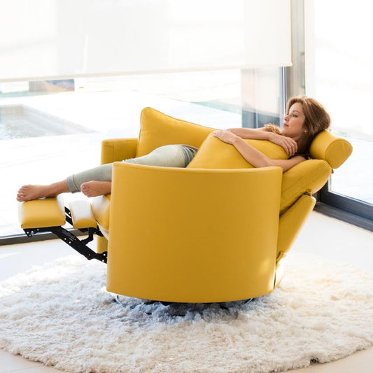 IN-STOCK | Fama Moonrise Electric Recliner Chair