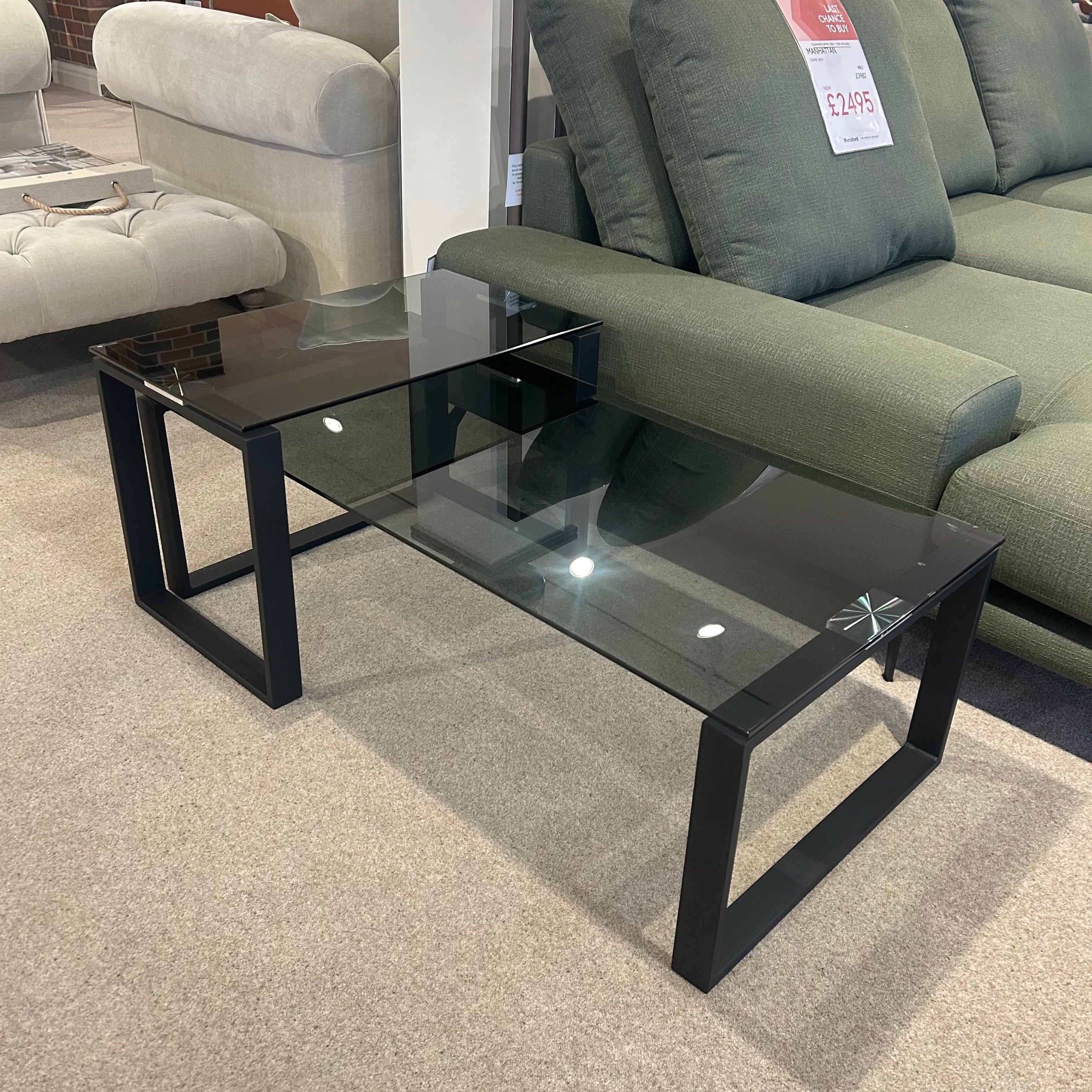 Clara Nest of Tables
