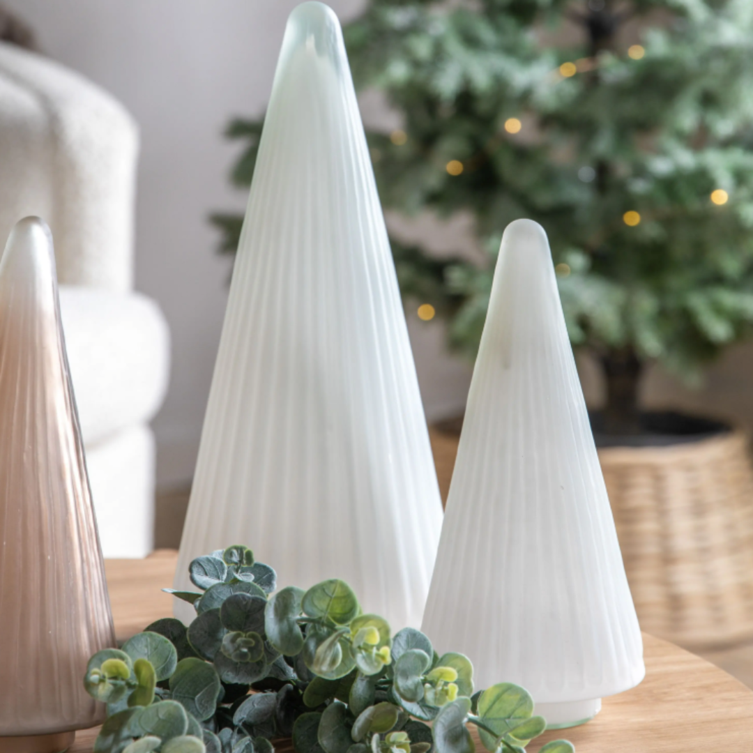 Small Ribbed White Frost Glass Tree