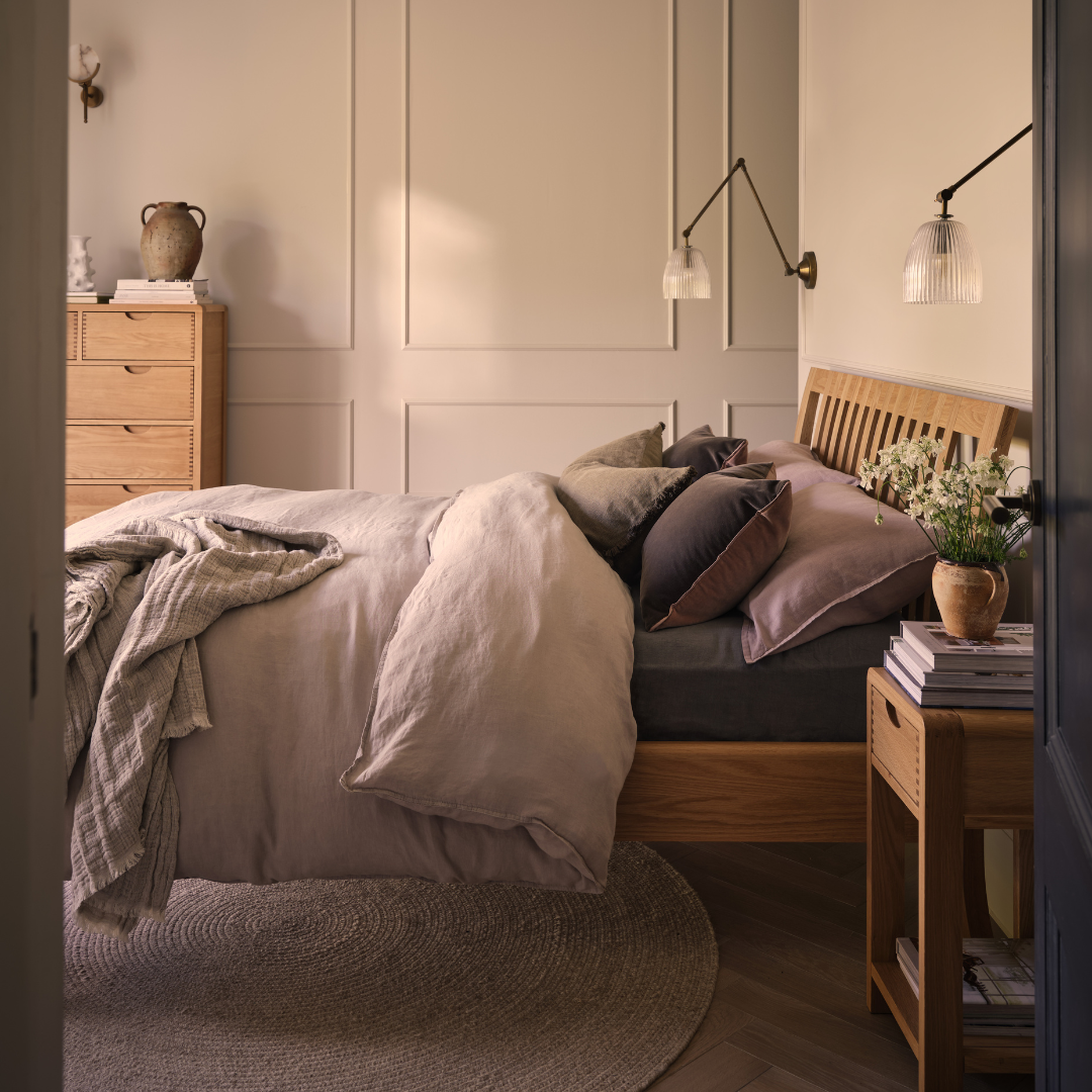 Ercol Bosco Super King Size Bed Frame (180cm)