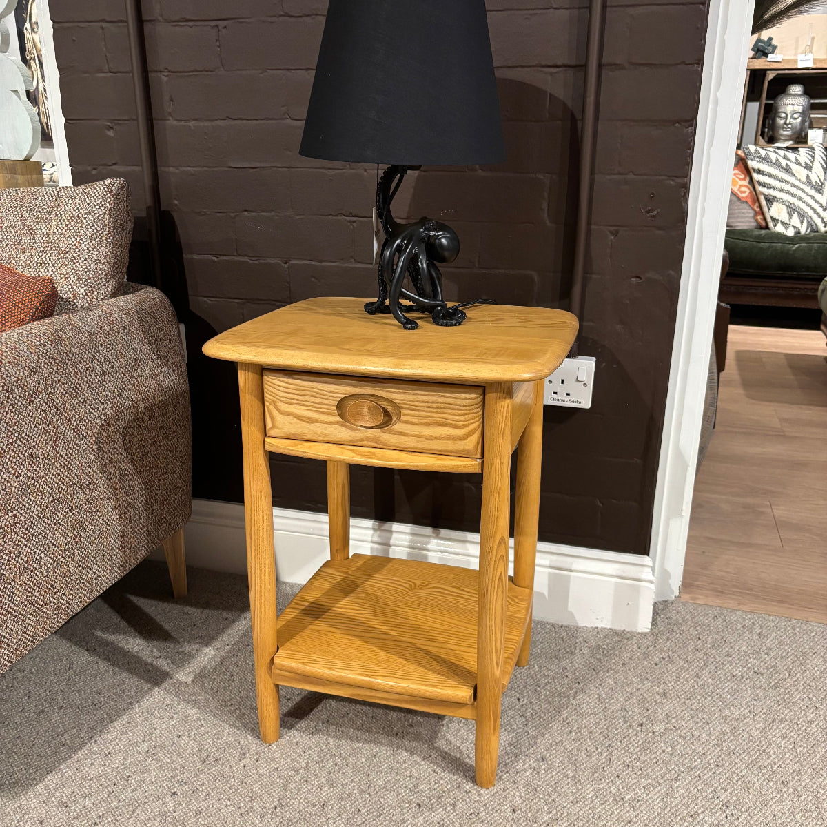 Ercol WINDSOR Lamp Table