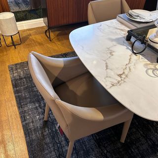 AX Dining Table