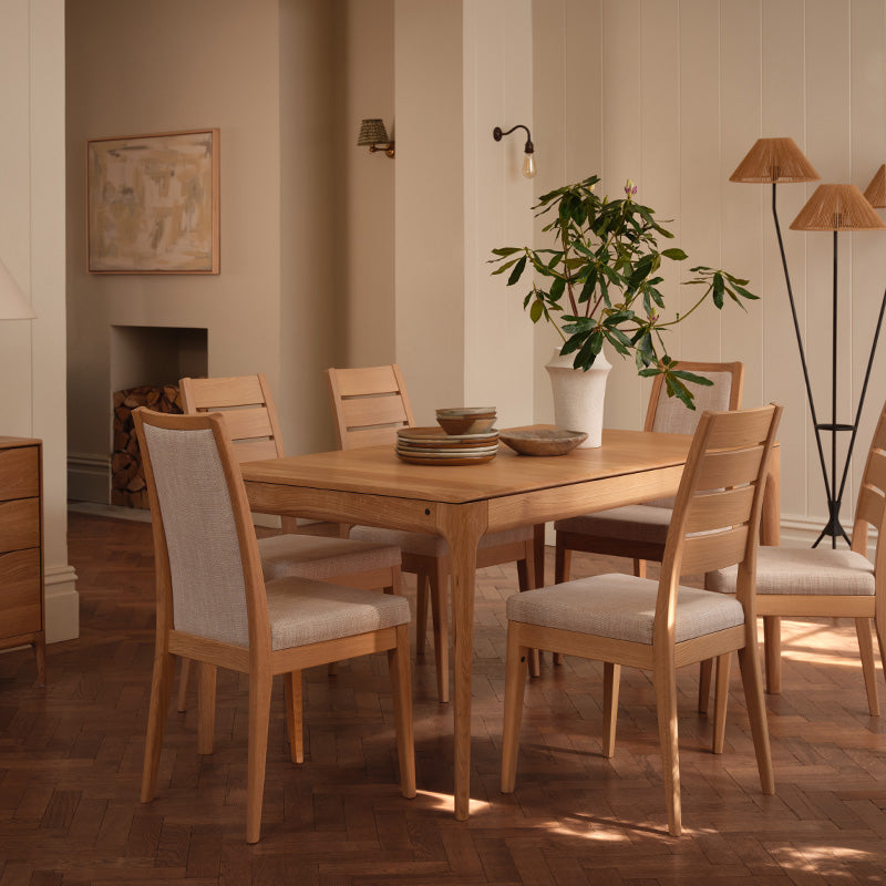 Ercol ROMANA Extending Dining Table