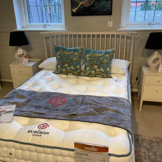 Ercol Salina 135cm Bedframe