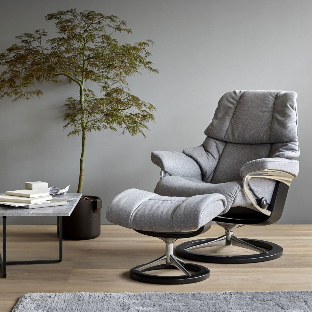 Stressless Reno Signature Leather Chair & Footstool (M)